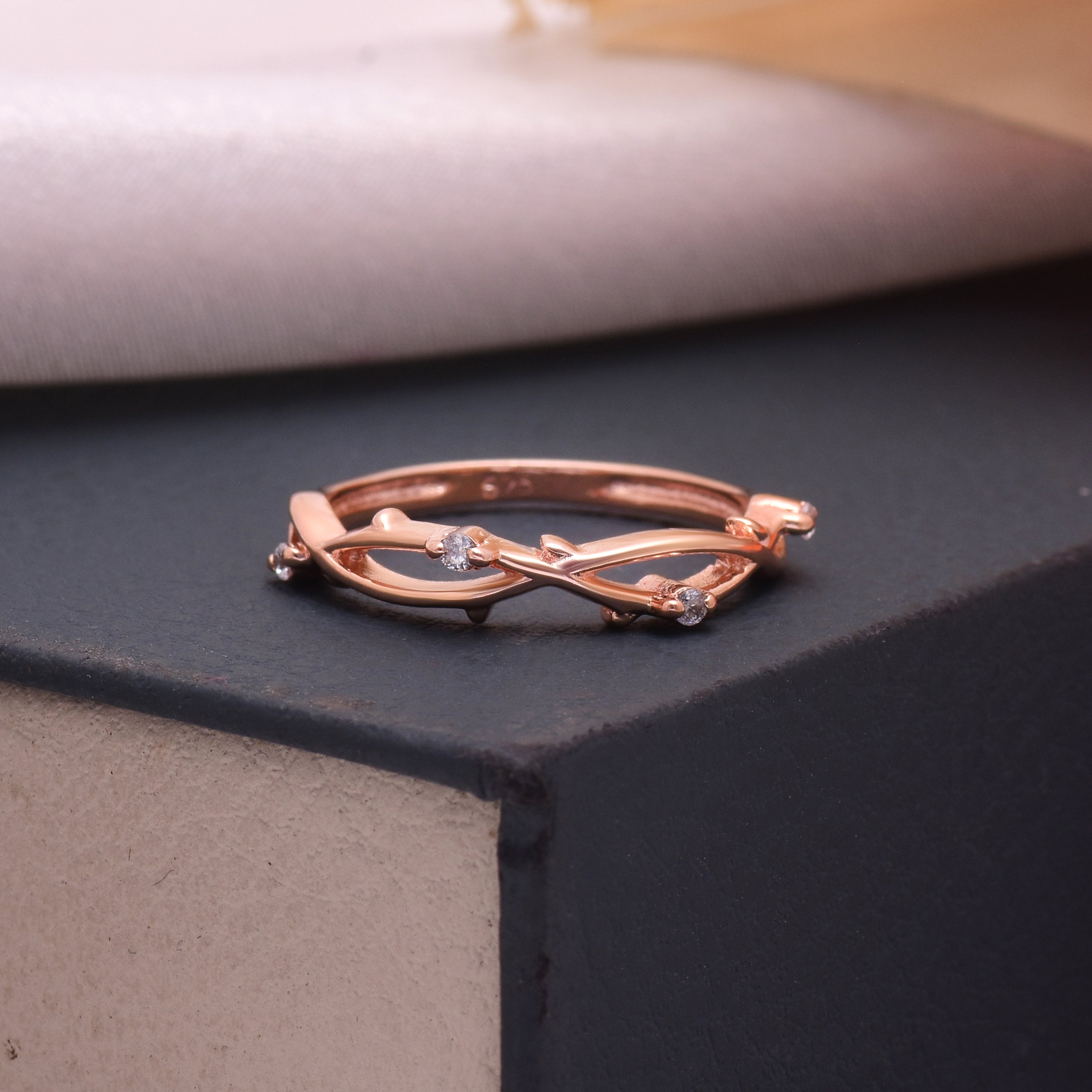 Rose gold floral Ring